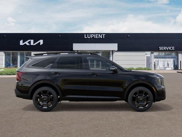 Photo of 2025 Ebony Black Kia Sorento