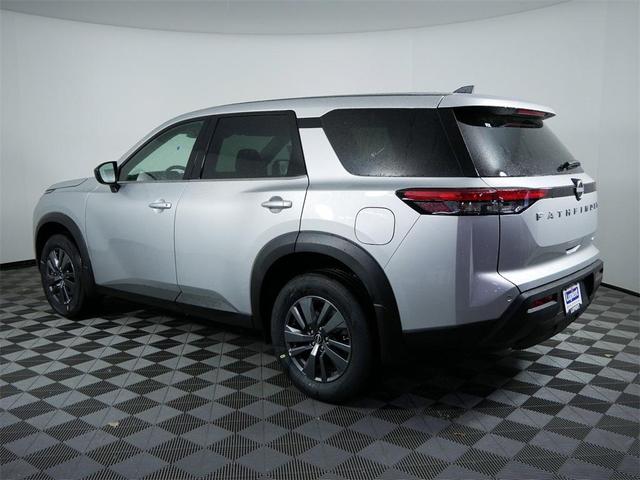 Photo of 2025 Brilliant Silver Metallic Nissan Pathfinder