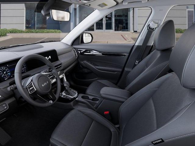 Photo of 2025 Gravity Gray Kia Seltos
