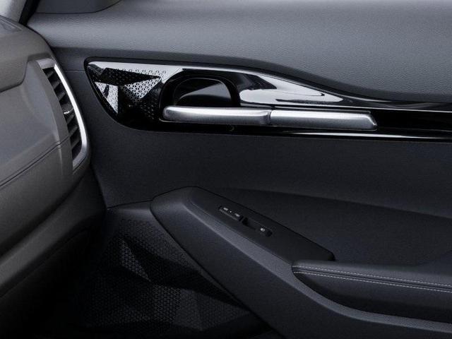 Photo of 2025 Gravity Gray Kia Seltos