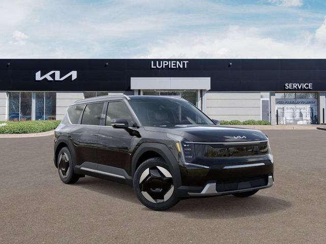 Photo of 2026 Ebony Black Kia EV9