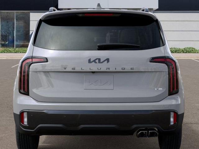 Photo of 2025 Wolf Gray Kia Telluride