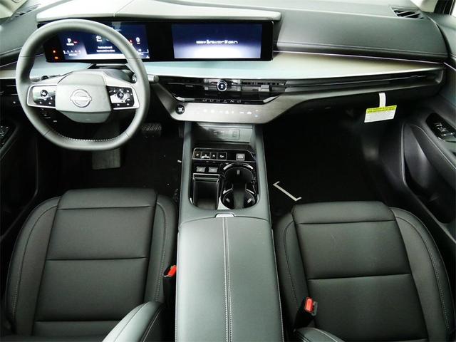 Photo of 2025 Everest White P Nissan Murano