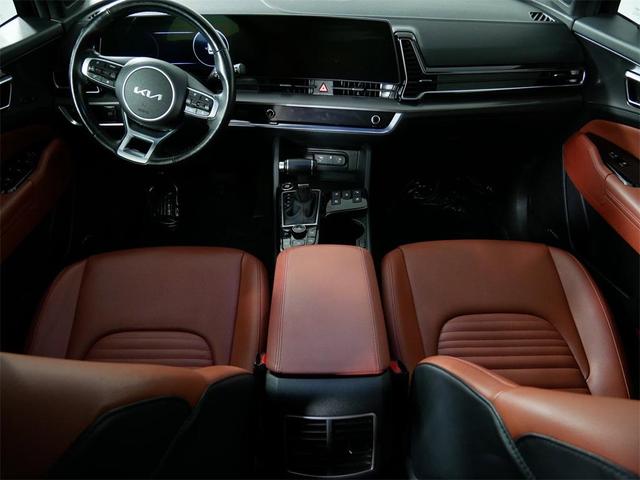 Photo of 2023 Ebony Black Kia Sportage