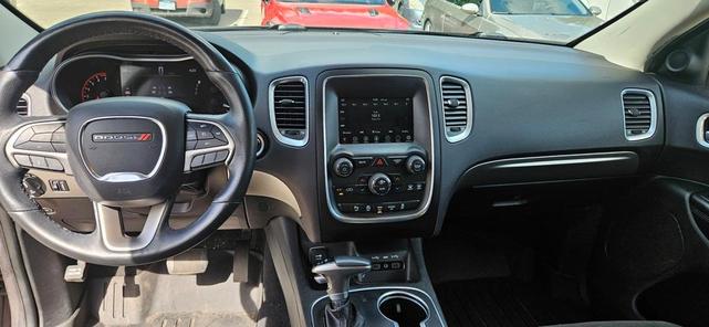Photo of 2019 Granite Clearcoat Metallic Dodge Durango