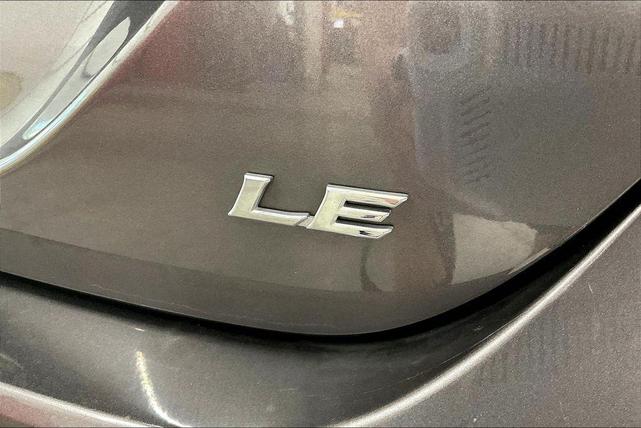 Photo of 2023 Gray Toyota Camry
