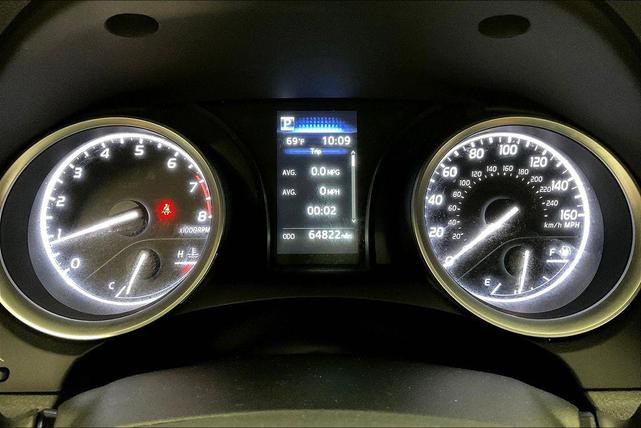 Photo of 2023 Gray Toyota Camry