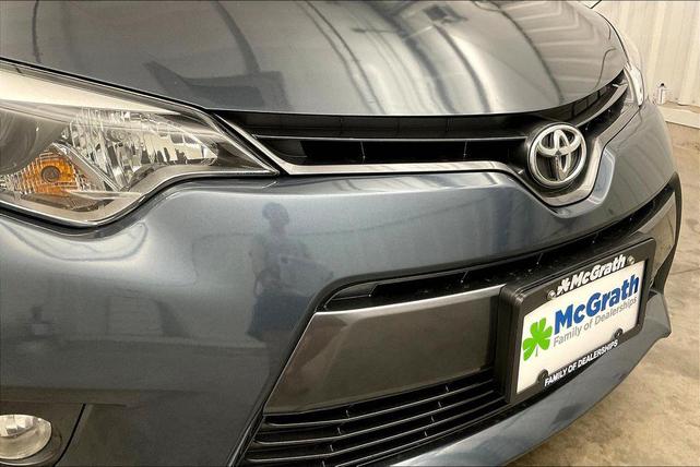 Photo of 2015 Slate Metallic Toyota Corolla