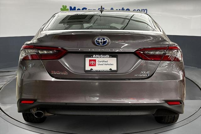 Photo of 2023 Predawn Gray Mica Toyota Camry Hybrid