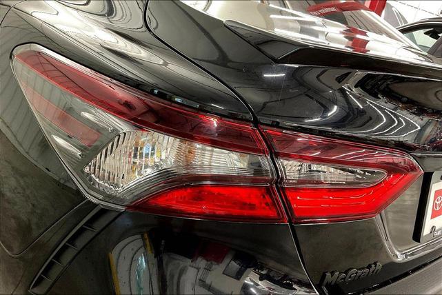 Photo of 2023 Midnight Black Metallic Toyota Camry
