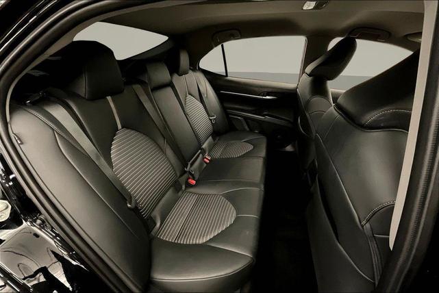 Photo of 2023 Midnight Black Metallic Toyota Camry