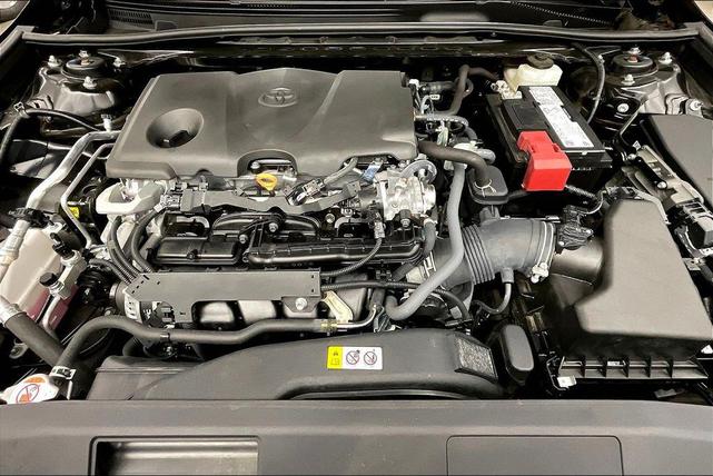 Photo of 2023 Midnight Black Metallic Toyota Camry