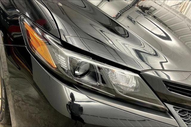 Photo of 2023 Midnight Black Metallic Toyota Camry