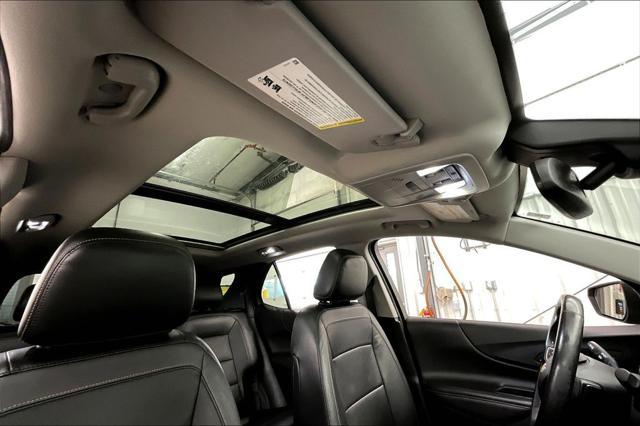 Photo of 2018 Pepperdust Metallic Chevrolet Equinox