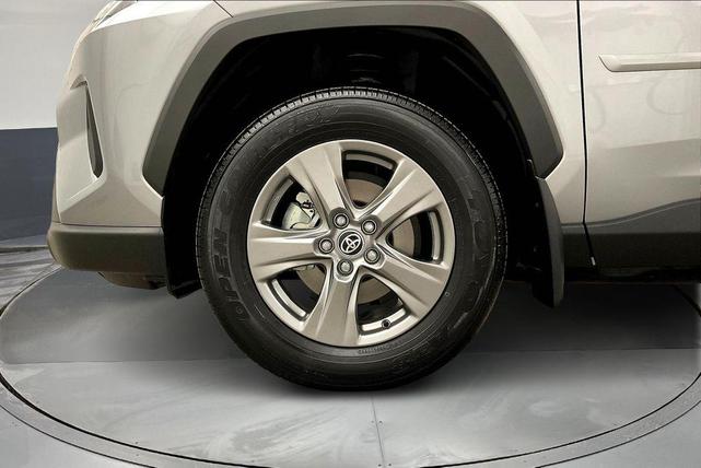 Photo of 2025 Silver Sky Metallic Toyota RAV4 Hybrid