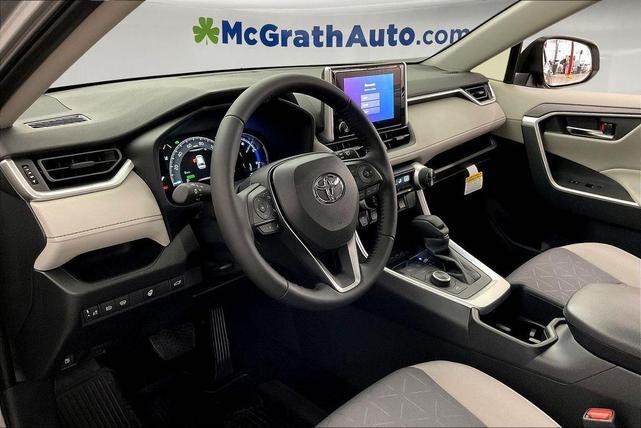 Photo of 2025 Silver Sky Metallic Toyota RAV4 Hybrid