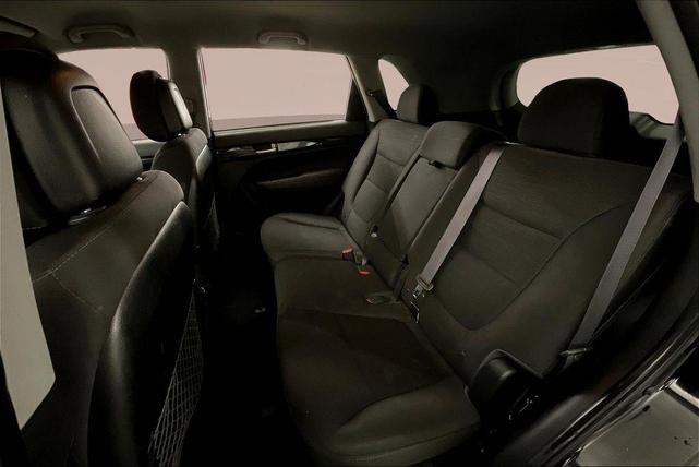 Photo of 2014 Ebony Black Kia Sorento