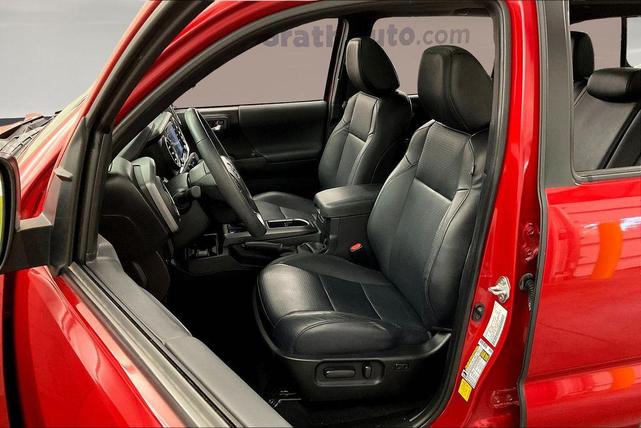 Photo of 2022 Barcelona Red Metallic Toyota Tacoma