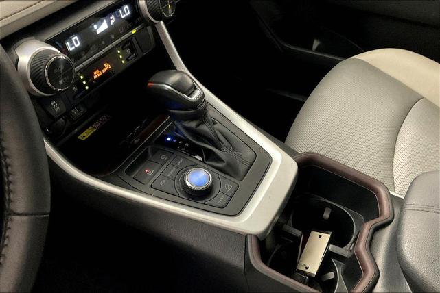 Photo of 2023 Silver Sky Metallic Toyota RAV4