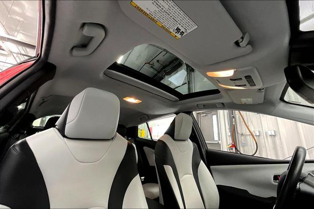 Photo of 2016 Hypersonic Red Toyota Prius