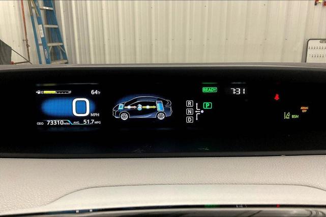 Photo of 2016 Hypersonic Red Toyota Prius