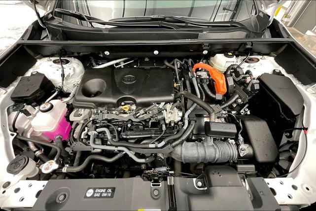 Photo of 2023 White Toyota RAV4 Hybrid