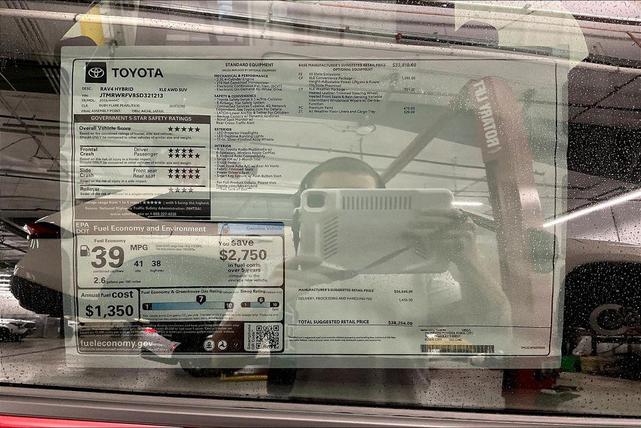 Photo of 2025 Ruby Flare Pearl Toyota RAV4 Hybrid