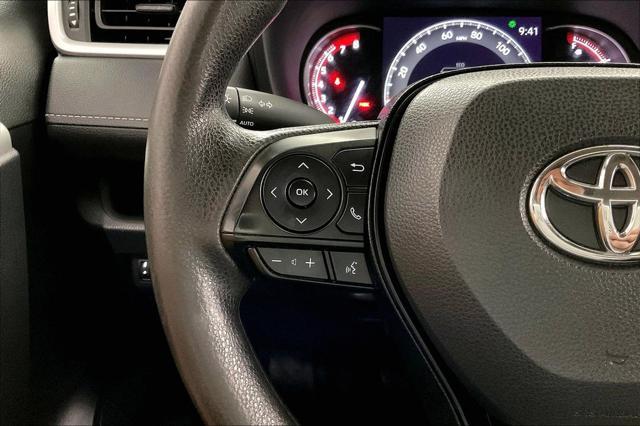 Photo of 2024 Midnight Black Metallic Toyota RAV4