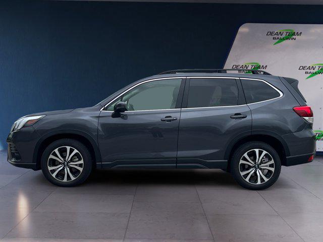 Photo of 2024 Magnetite Gray Metallic Subaru Forester