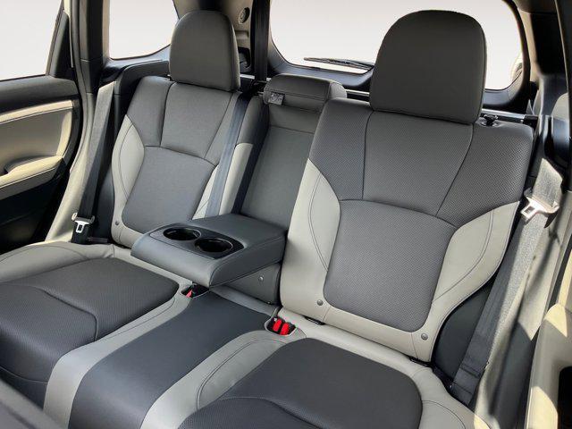 Photo of 2025 Crystal White Pearl Subaru Forester