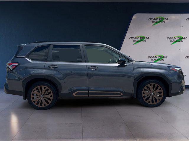 Photo of 2025 Magnetite Gray Metallic Subaru Forester