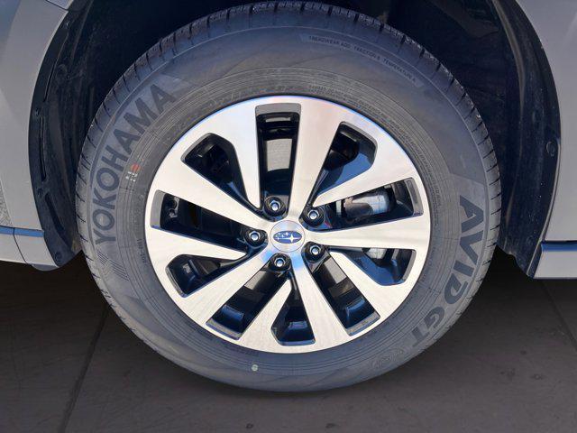Photo of 2025 Crystal Black Silica Subaru Outback