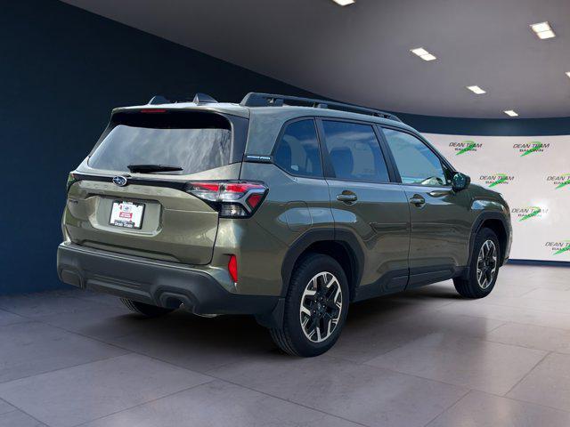 Photo of 2025 Autumn Green Metallic Subaru Forester