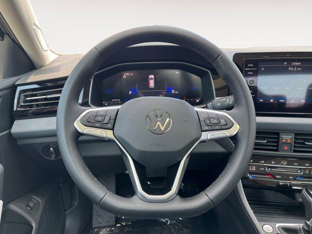 Photo of 2025 Platinum Gray Volkswagen Jetta