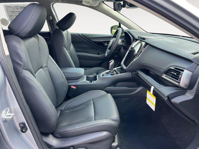 Photo of 2025 Ice Silver Metallic Subaru Outback