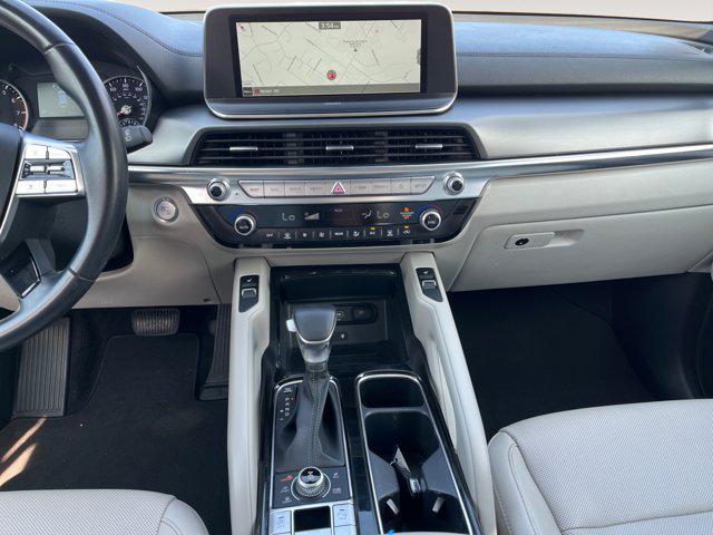 Photo of 2022 Glacial White Pearl Kia Telluride