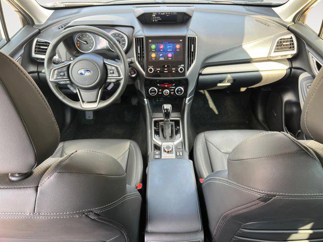 Photo of 2024 Ice Silver Metallic Subaru Forester