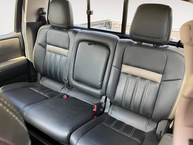 Photo of 2022 Super Black Nissan Frontier