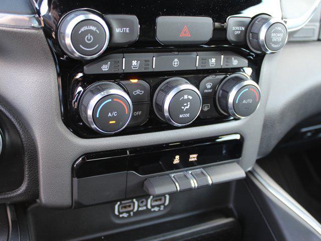 Photo of 2024 Granite Crystal Metallic Clearcoat RAM 1500