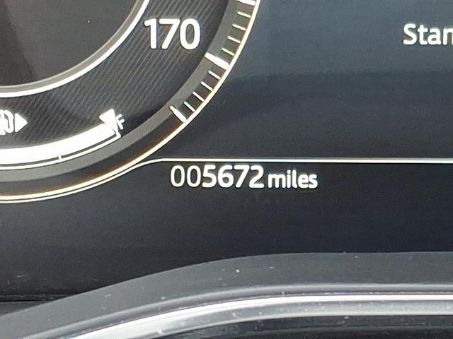 Photo of 2026 Fuji White Jaguar F-PACE