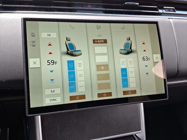 Photo of 2025 Blue Land Rover Range Rover