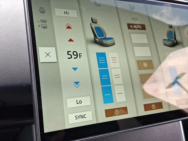 Photo of 2025 Blue Land Rover Range Rover