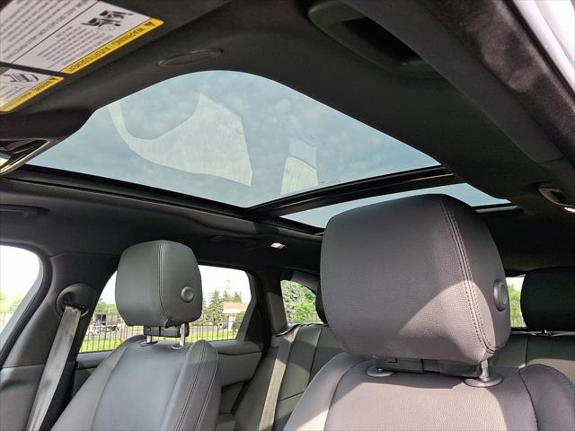 Photo of 2026 Arroios Grey Metallic - 1FU Land Rover Range Rover Velar