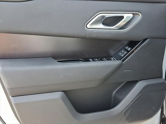 Photo of 2026 Arroios Grey Metallic - 1FU Land Rover Range Rover Velar