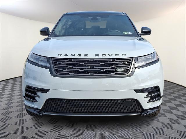 Photo of 2026 Arroios Grey Metallic - 1FU Land Rover Range Rover Velar