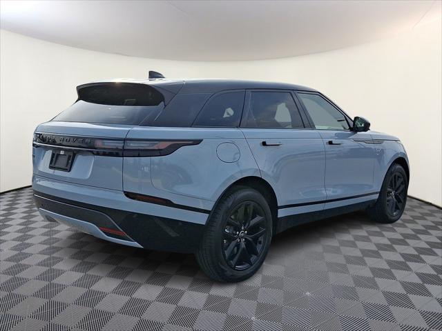 Photo of 2026 Arroios Grey Metallic - 1FU Land Rover Range Rover Velar
