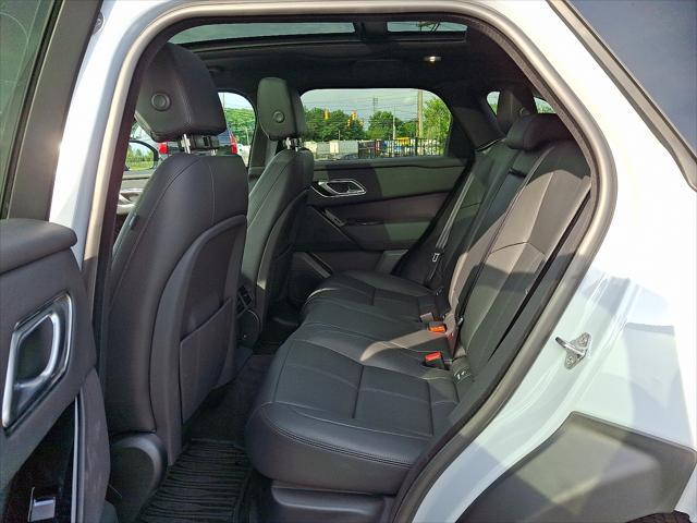 Photo of 2026 Arroios Grey Metallic - 1FU Land Rover Range Rover Velar