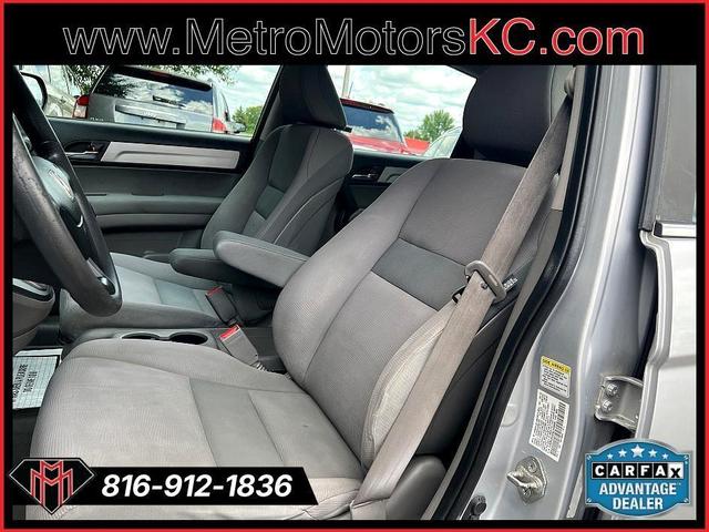 Photo of 2010 Silver Honda CR-V