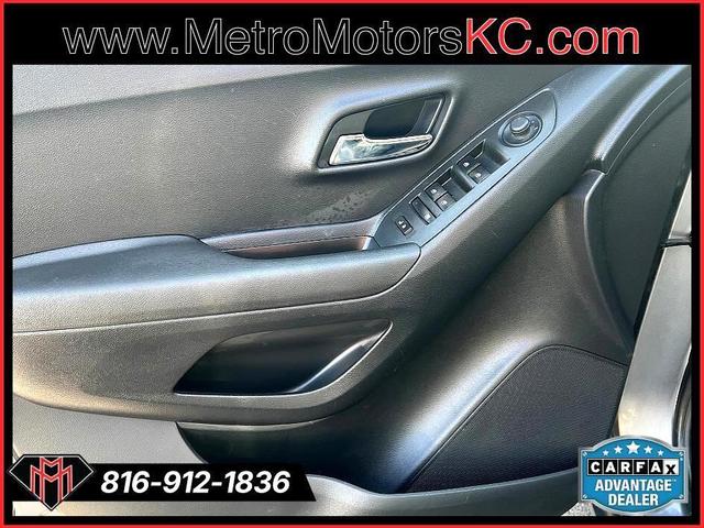 Photo of 2020 Gray Chevrolet Trax