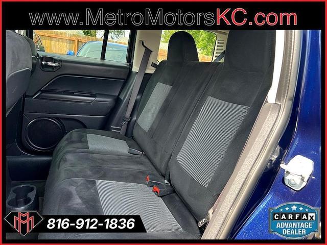 Photo of 2017 Blue Jeep Patriot